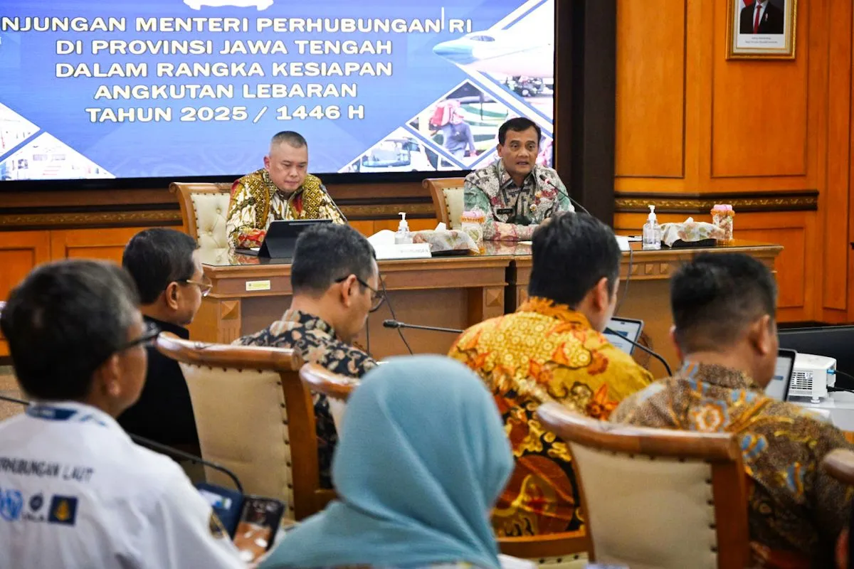 Kesiapan Mudik Lebaran 2025: Menhub dan Gubernur Jateng Bahas Strategi Kelancaran Arus