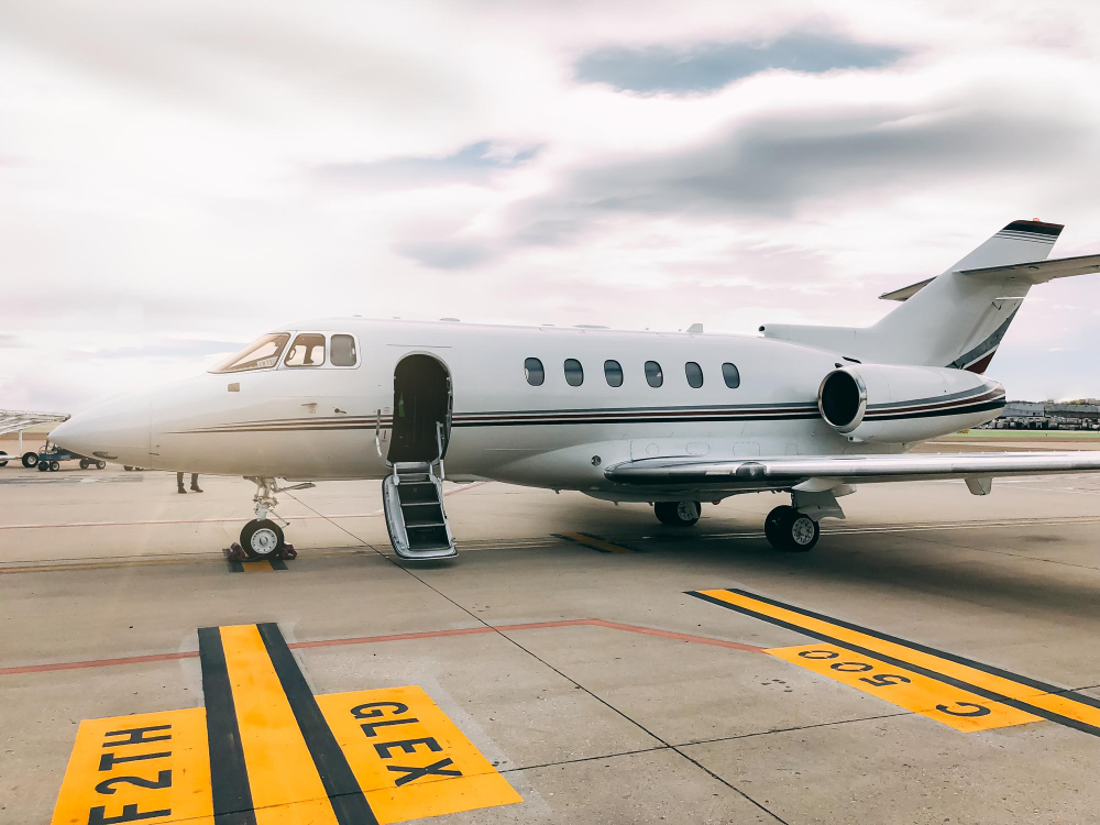 Private jet