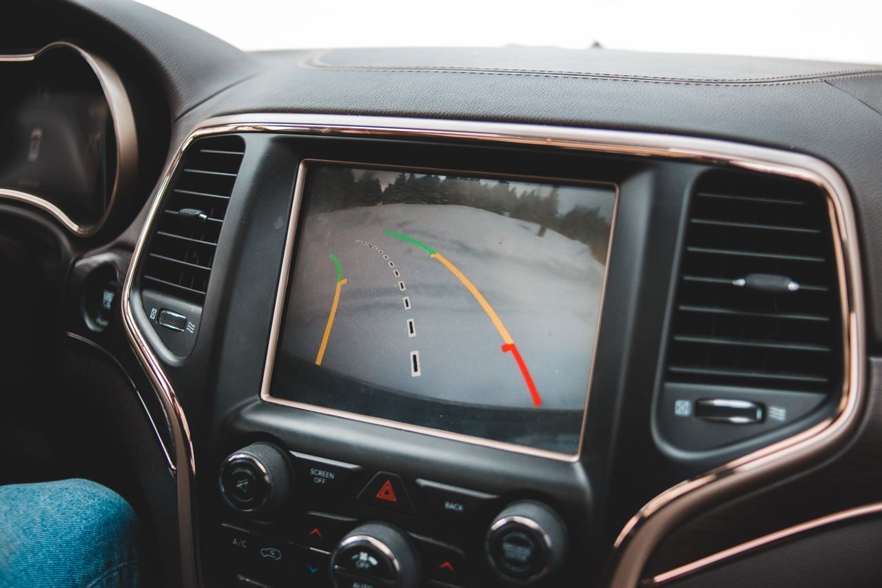 Sensor parkir mobil